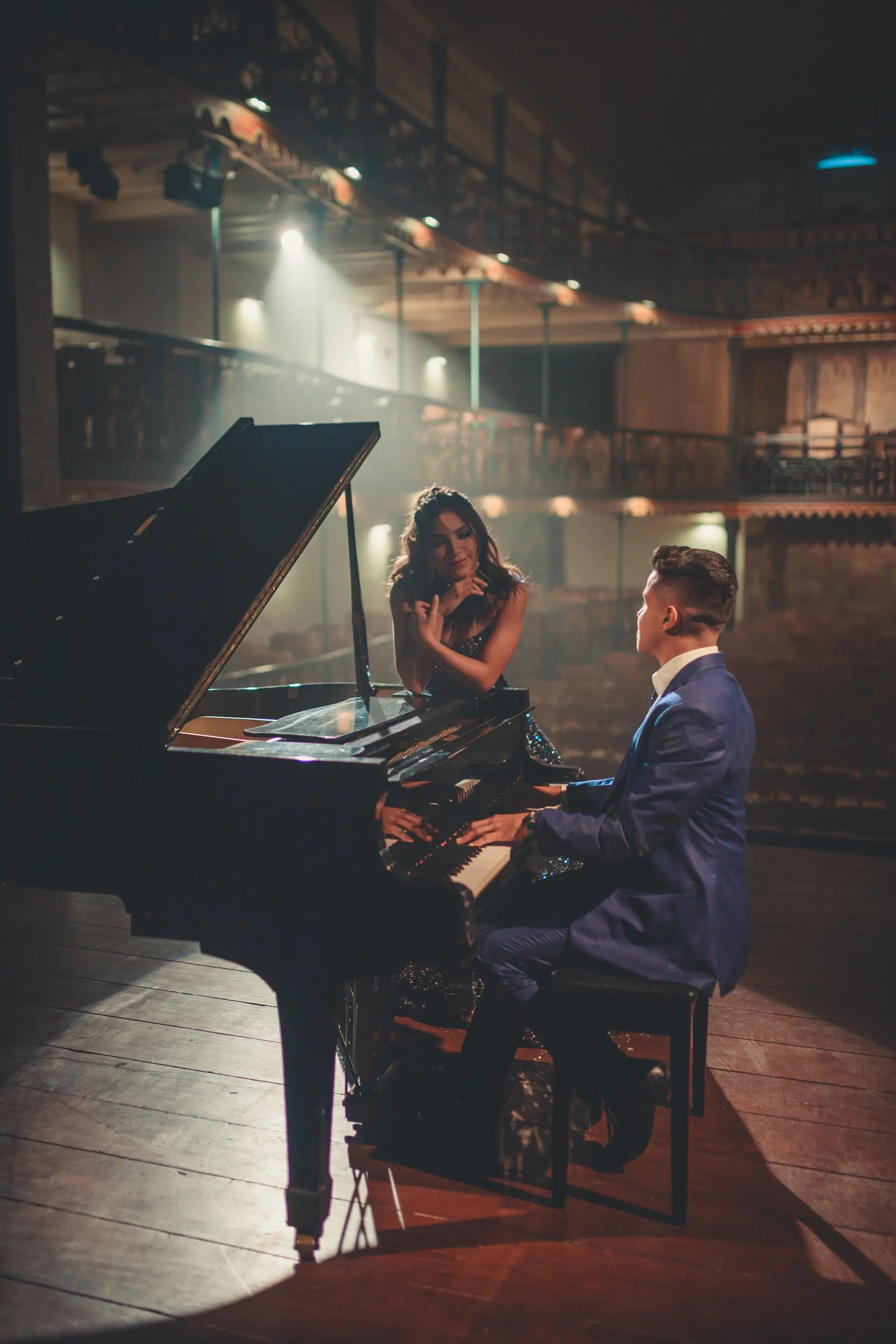 Private Piano Lounge