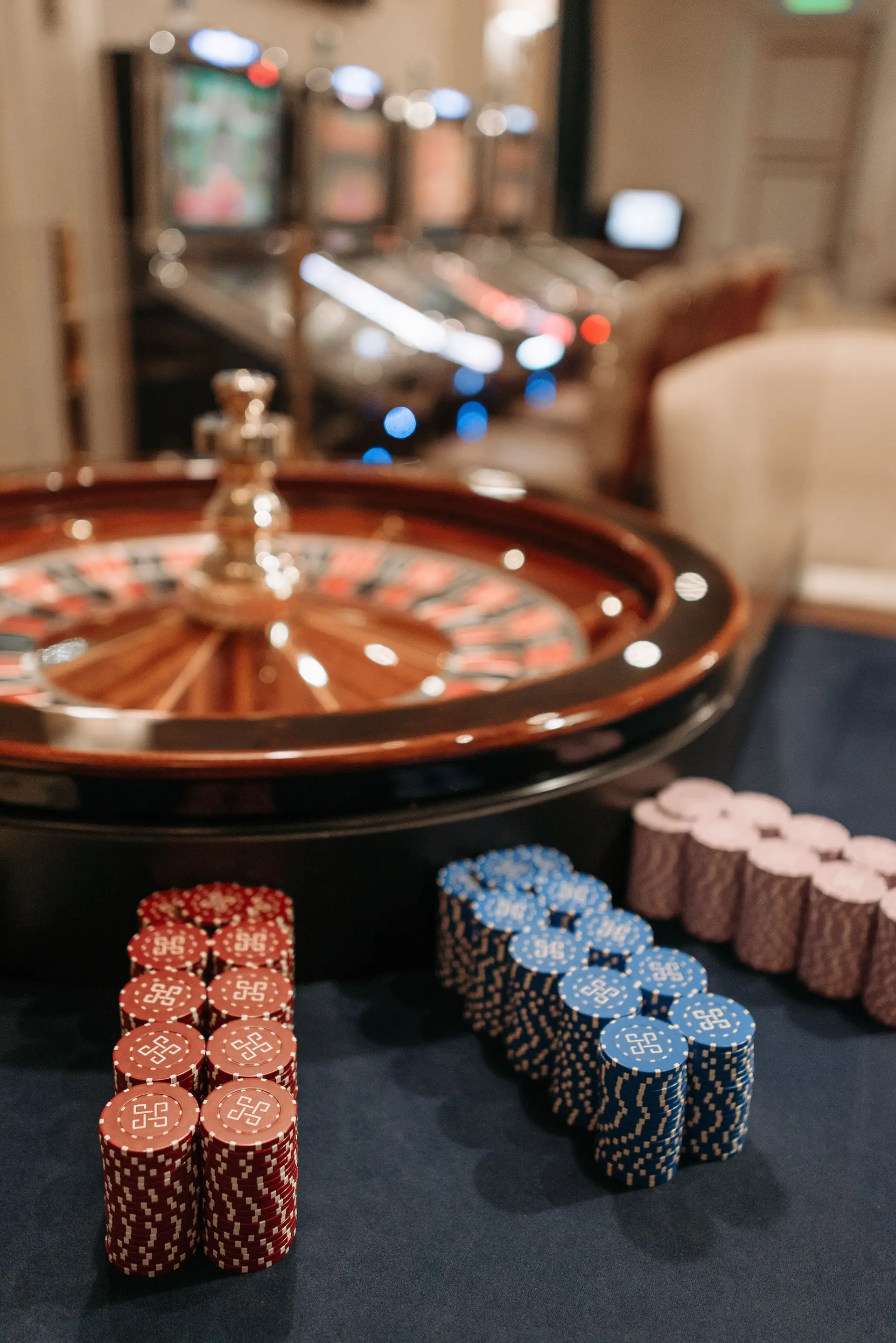 Roulette table with casino chips